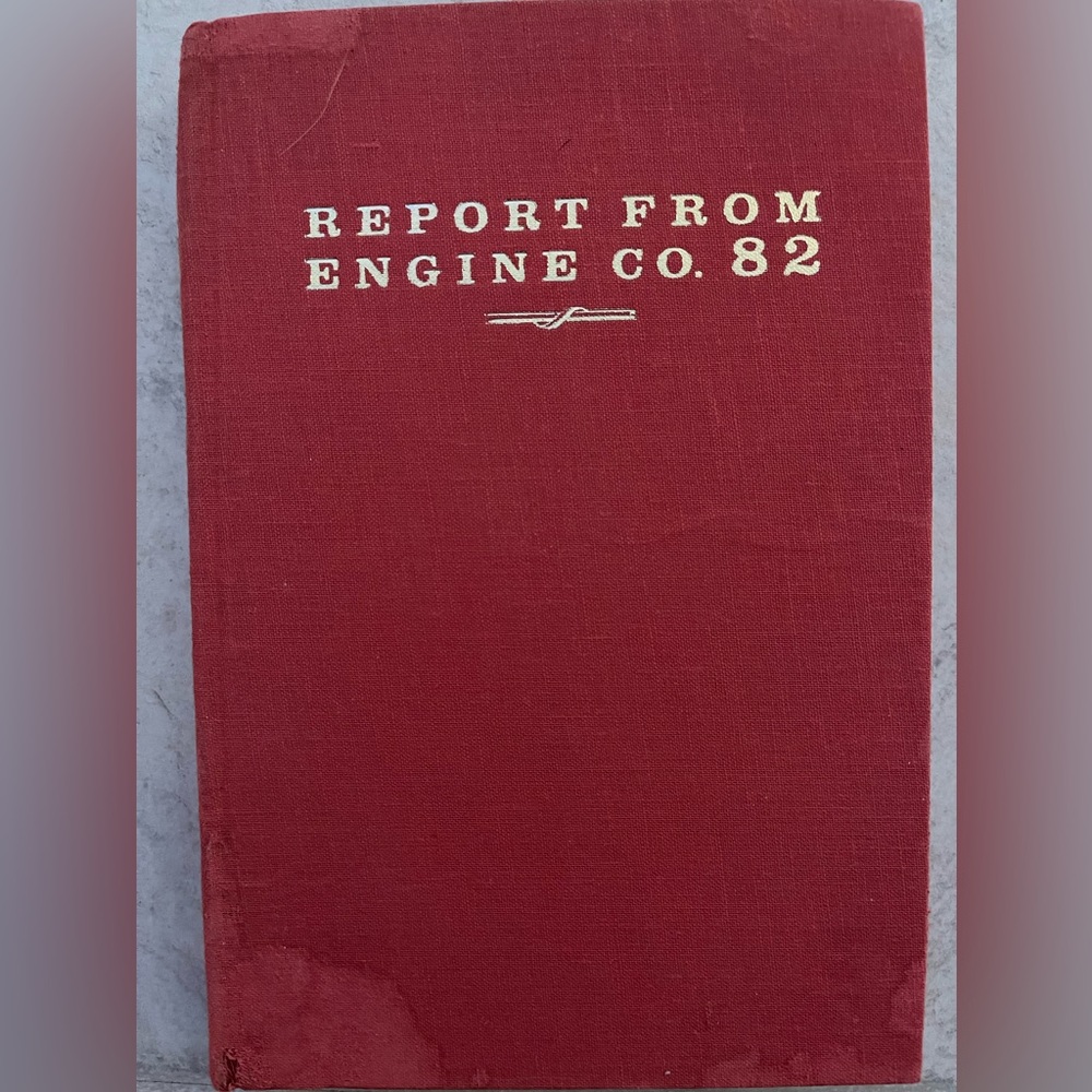 Vintage book Report from Co 82 author Dennis Smith‎